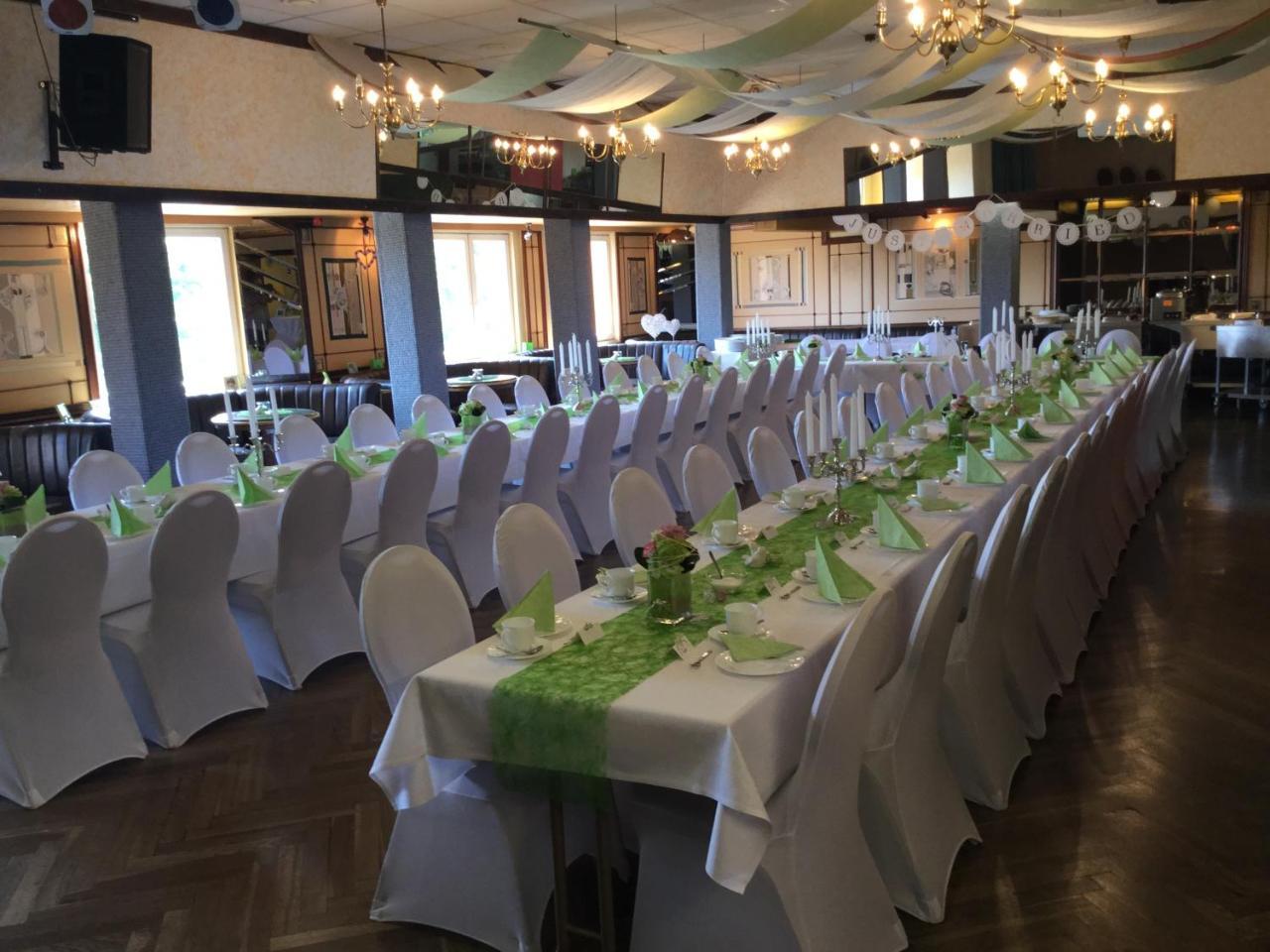 Landhotel Bienstadt Georgenthal  ภายนอก รูปภาพ